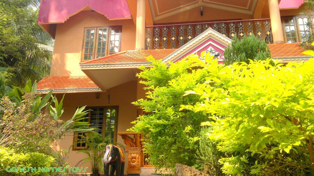 Ganesh House Homestay 可瓦兰 外观 照片