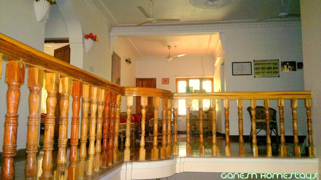 Ganesh House Homestay 可瓦兰 外观 照片