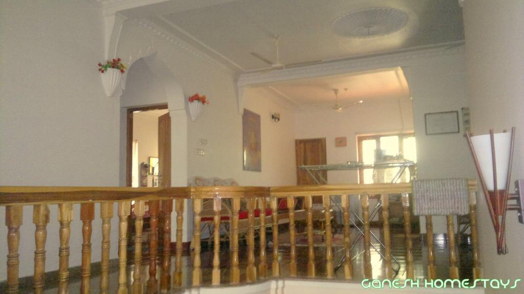 Ganesh House Homestay 可瓦兰 外观 照片