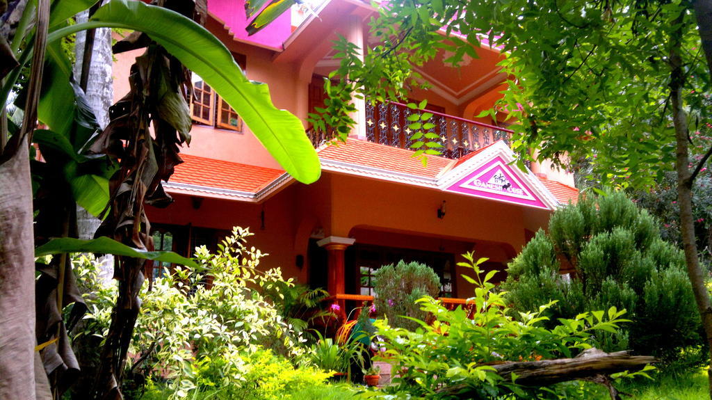 Ganesh House Homestay 可瓦兰 外观 照片