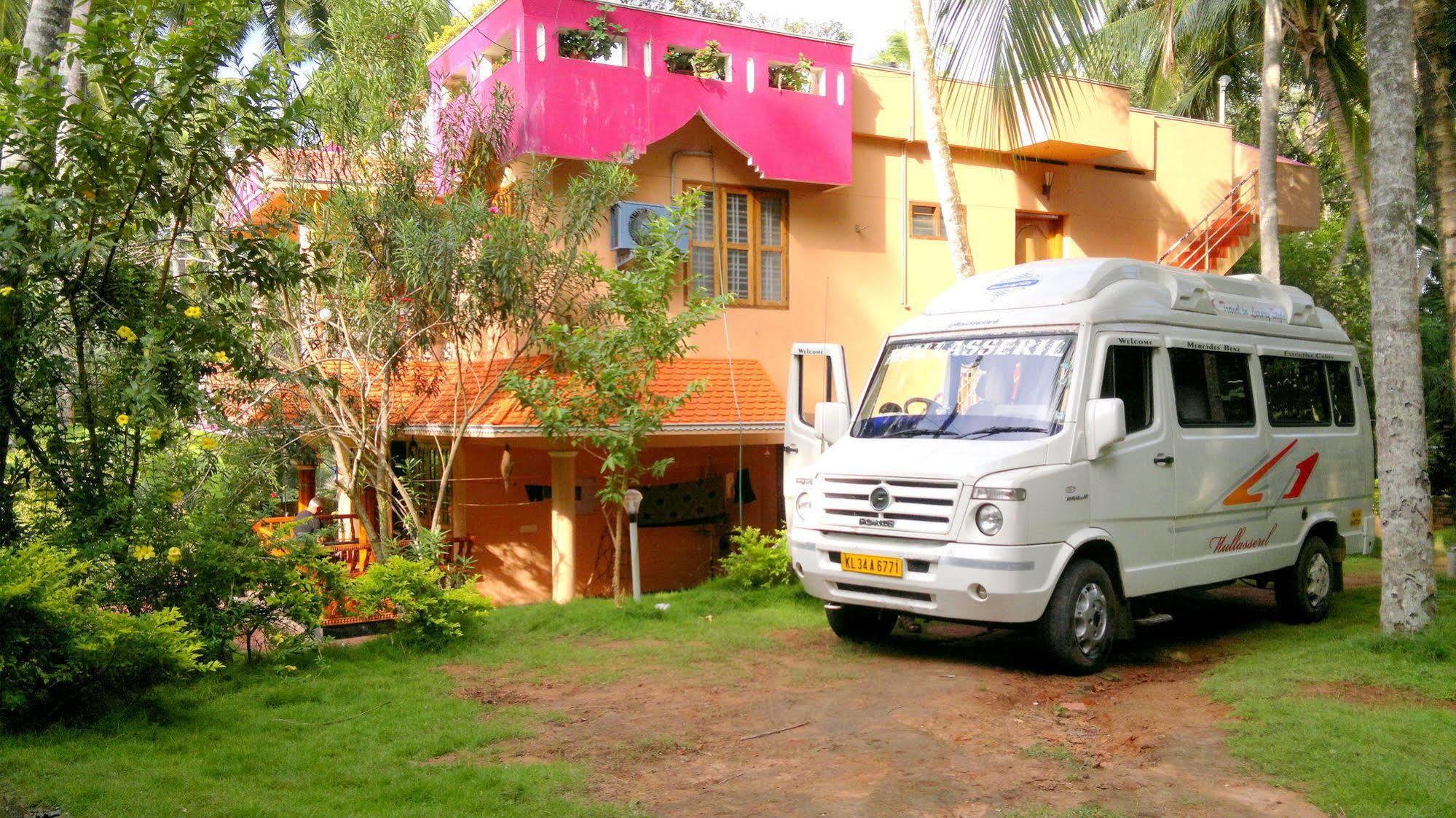 Ganesh House Homestay 可瓦兰 外观 照片