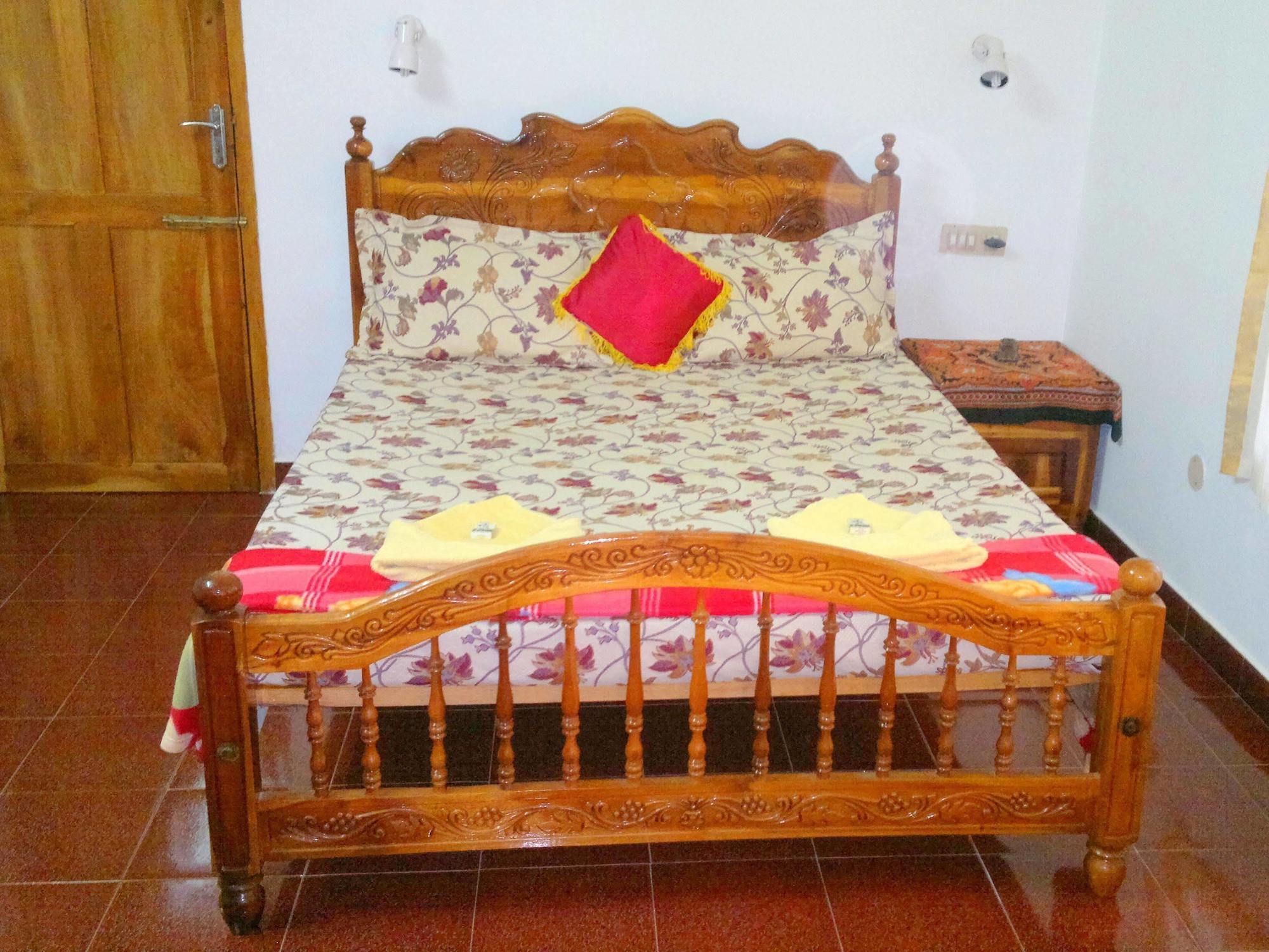 Ganesh House Homestay 可瓦兰 外观 照片