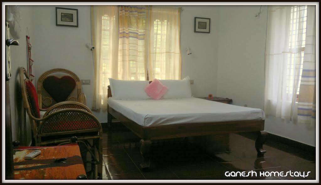 Ganesh House Homestay 可瓦兰 外观 照片